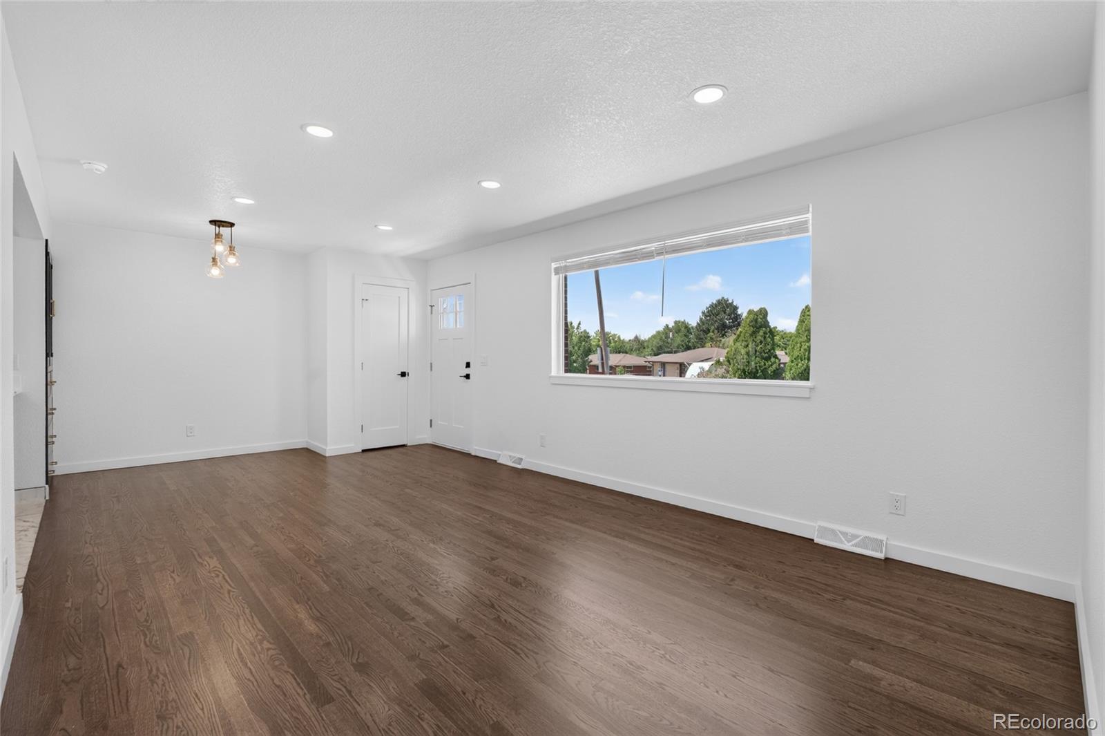 MLS Image #6 for 8596  sheridan court,arvada, Colorado