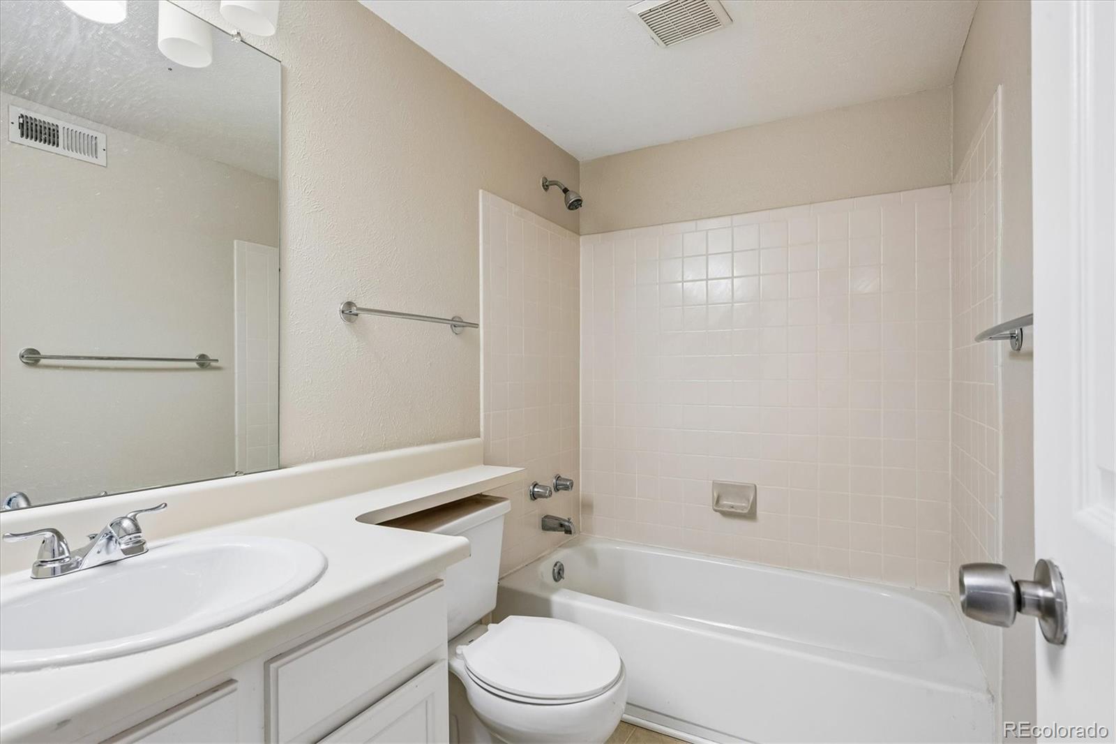 MLS Image #24 for 13843 e lehigh avenue,aurora, Colorado