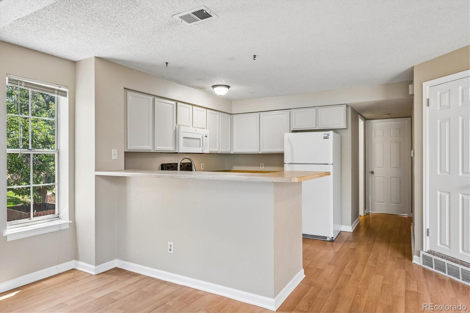 MLS Image #7 for 13843 e lehigh avenue,aurora, Colorado