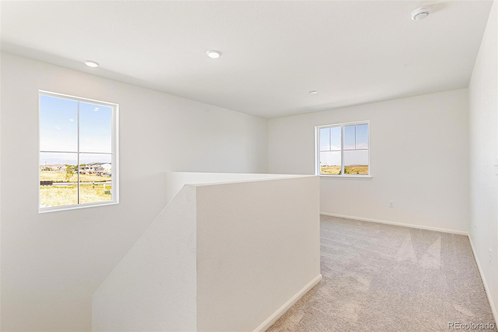 MLS Image #16 for 20474 e 57th avenue,aurora, Colorado
