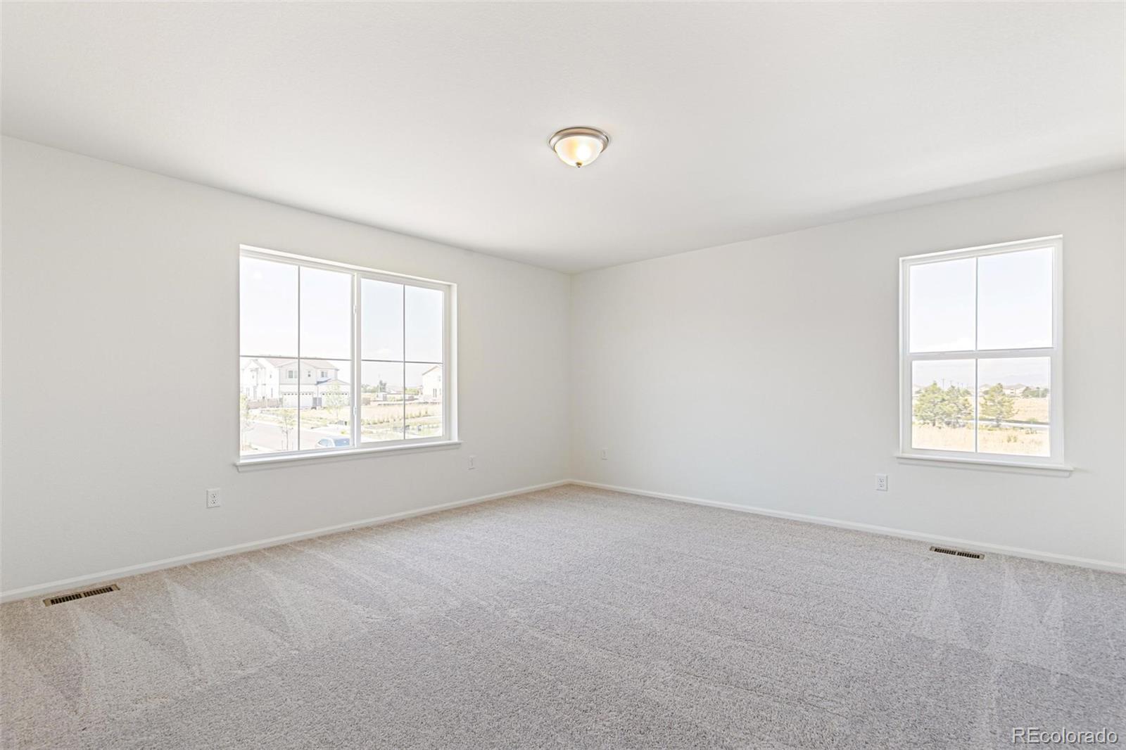 MLS Image #18 for 20474 e 57th avenue,aurora, Colorado