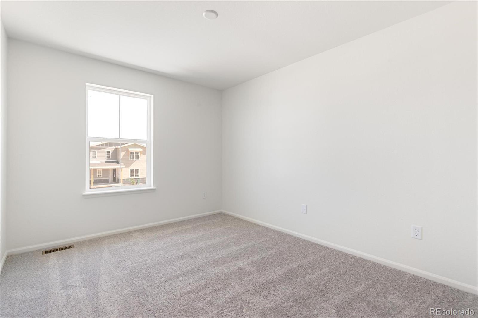 MLS Image #24 for 20474 e 57th avenue,aurora, Colorado