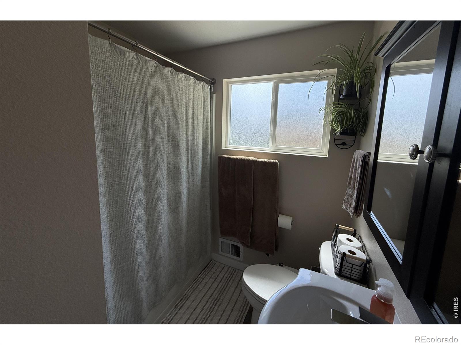MLS Image #10 for 3625  elliot court,evans, Colorado