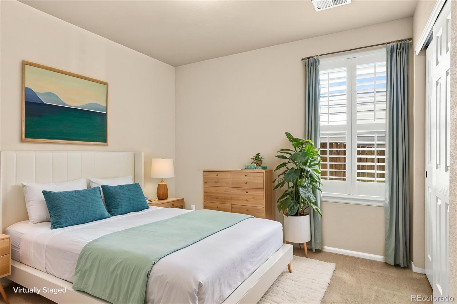 MLS Image #14 for 5526  lewiston street,denver, Colorado