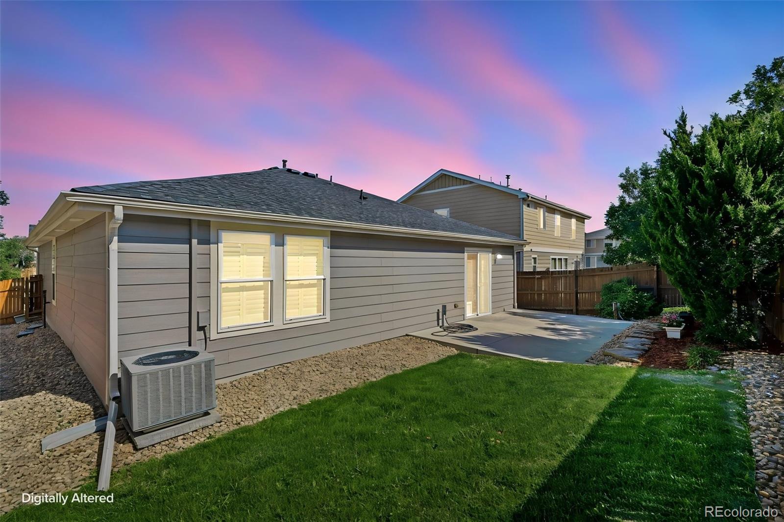 MLS Image #22 for 5526  lewiston street,denver, Colorado