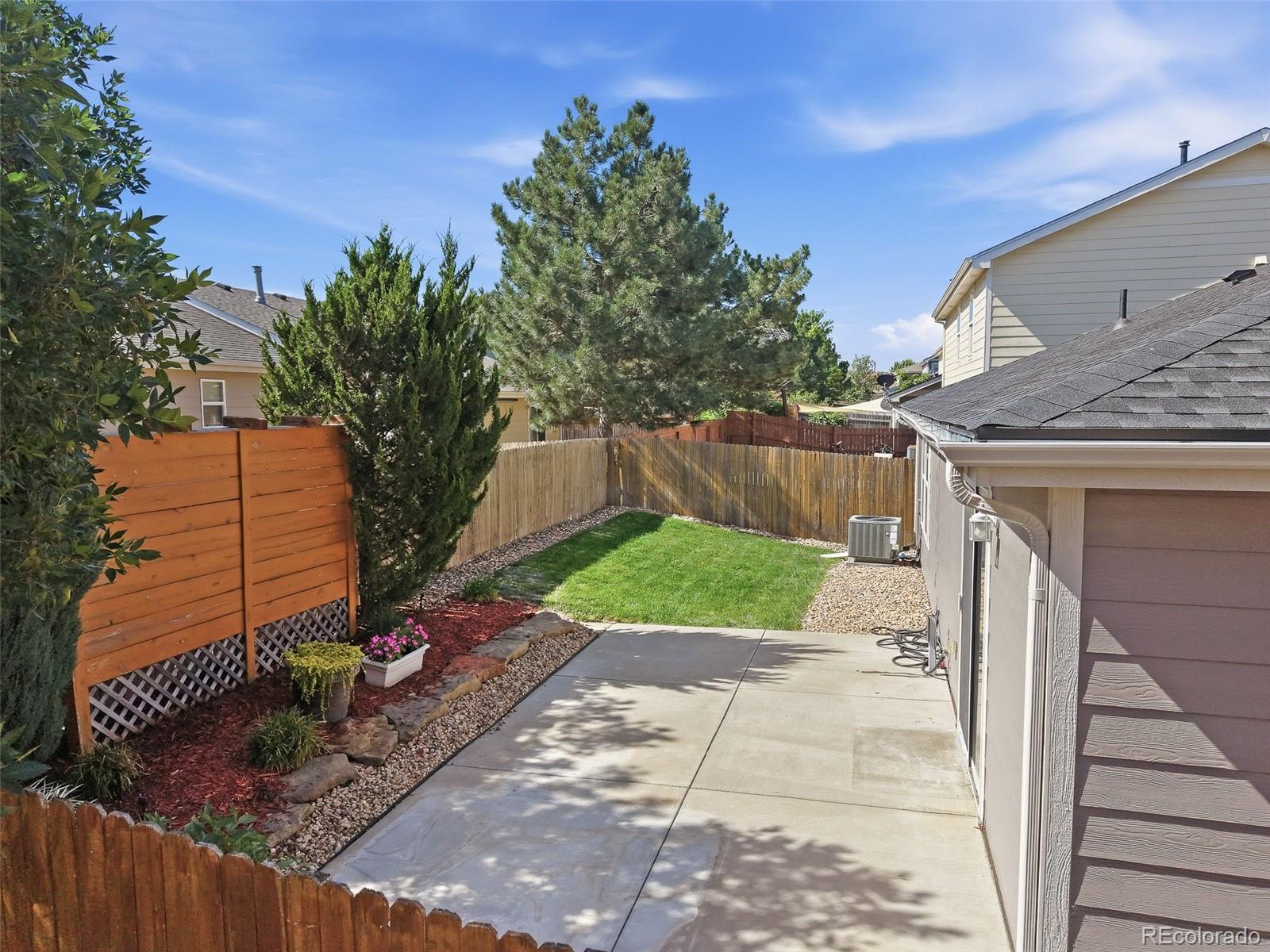 MLS Image #23 for 5526  lewiston street,denver, Colorado