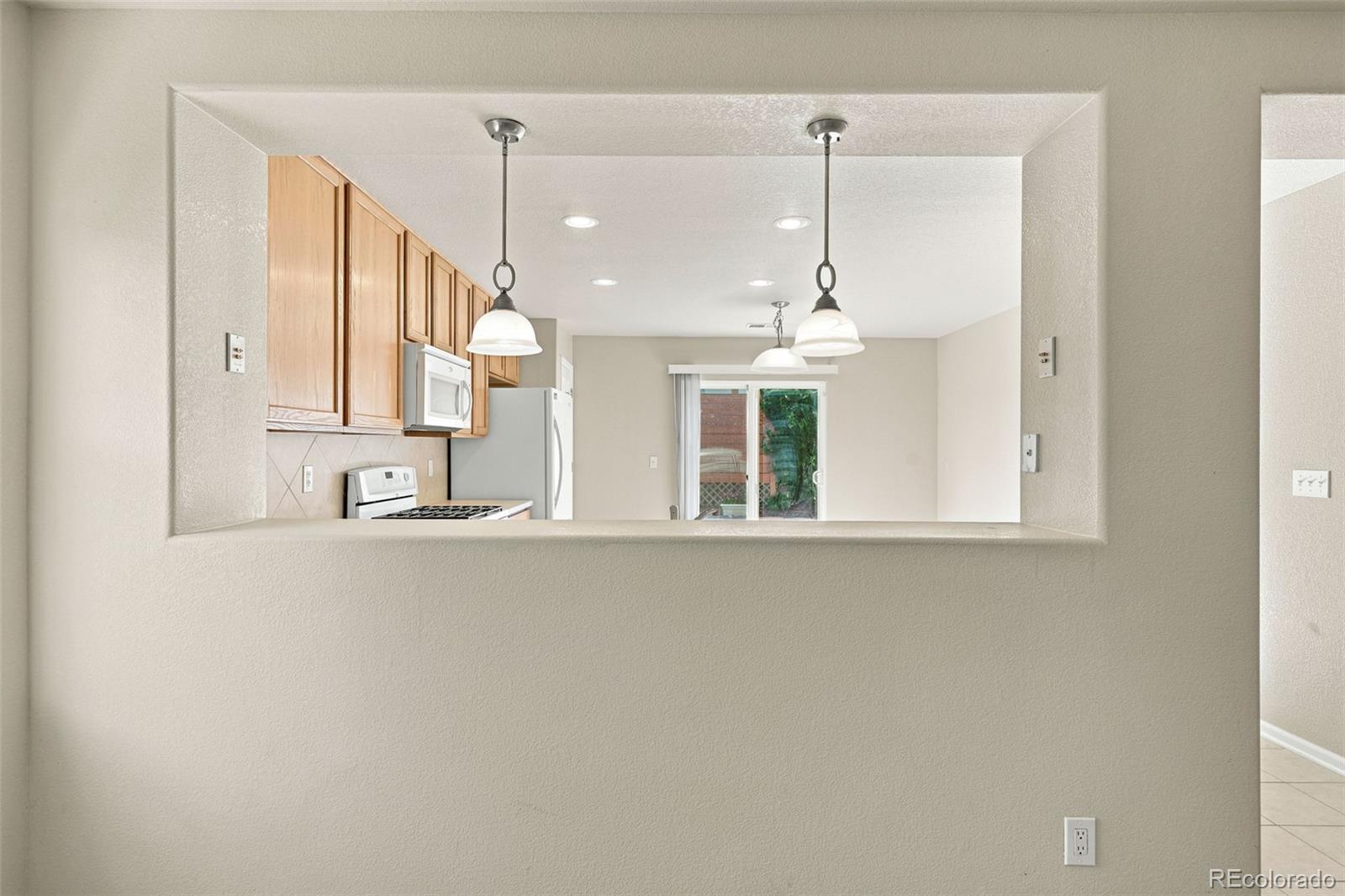 MLS Image #3 for 5526  lewiston street,denver, Colorado