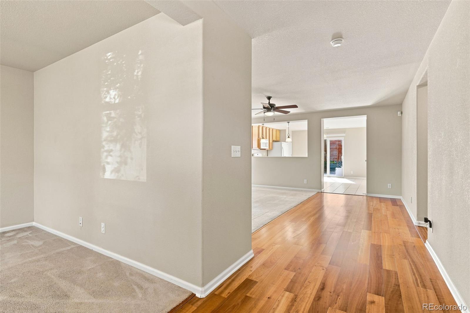 MLS Image #32 for 5526  lewiston street,denver, Colorado