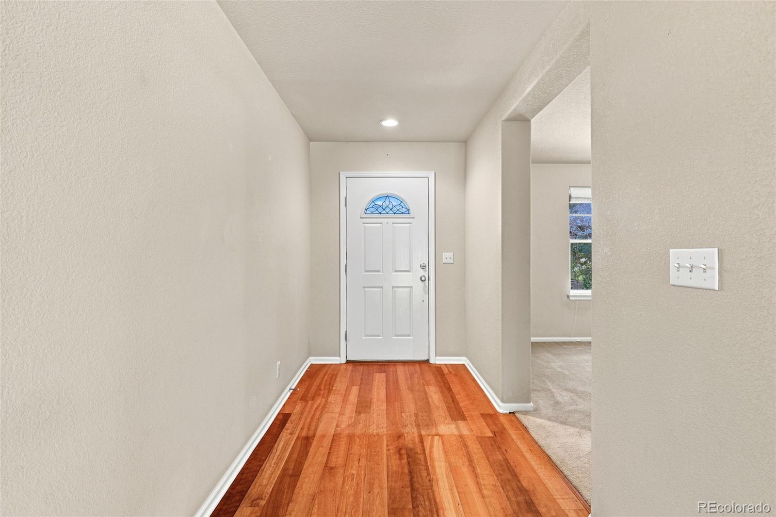 MLS Image #33 for 5526  lewiston street,denver, Colorado