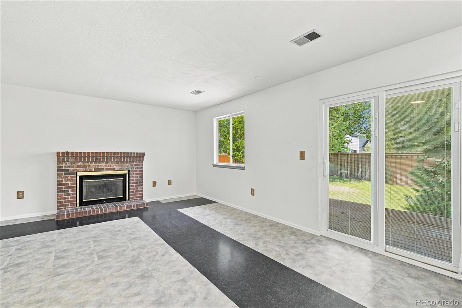 MLS Image #4 for 6757 w mexico place,lakewood, Colorado