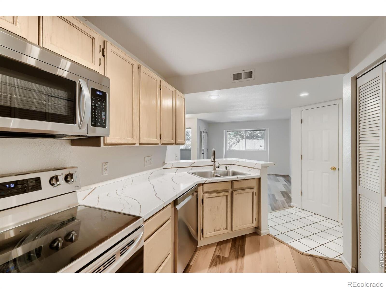 MLS Image #6 for 1830 w centennial drive,louisville, Colorado