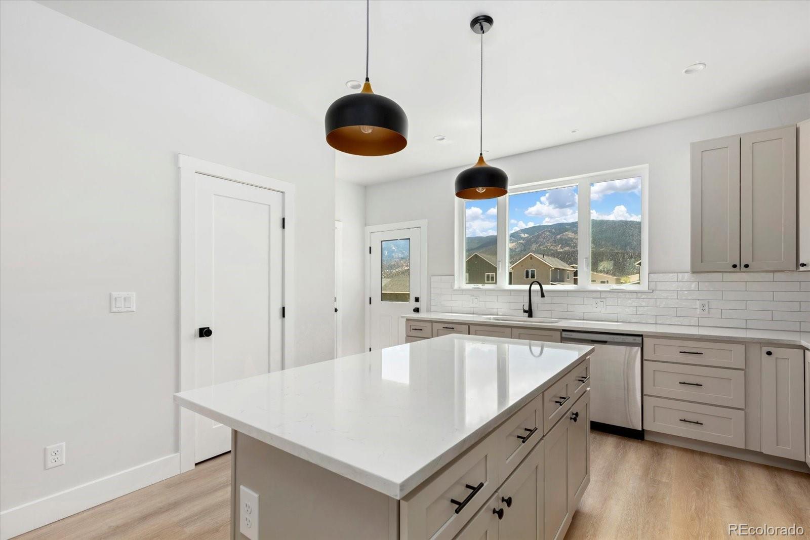 MLS Image #11 for 10711  engelmann avenue,poncha springs, Colorado