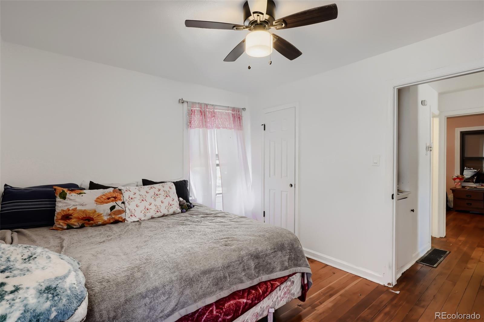 MLS Image #14 for 2840 w irvington place,denver, Colorado
