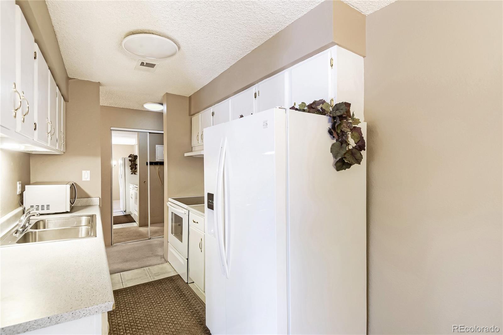 MLS Image #5 for 7755 e quincy avenue,denver, Colorado