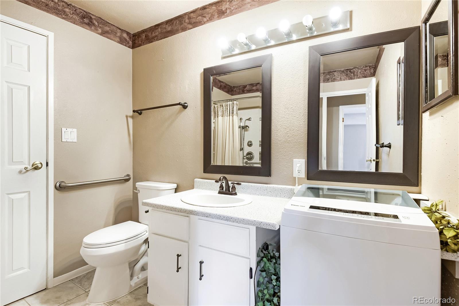 MLS Image #8 for 7755 e quincy avenue,denver, Colorado