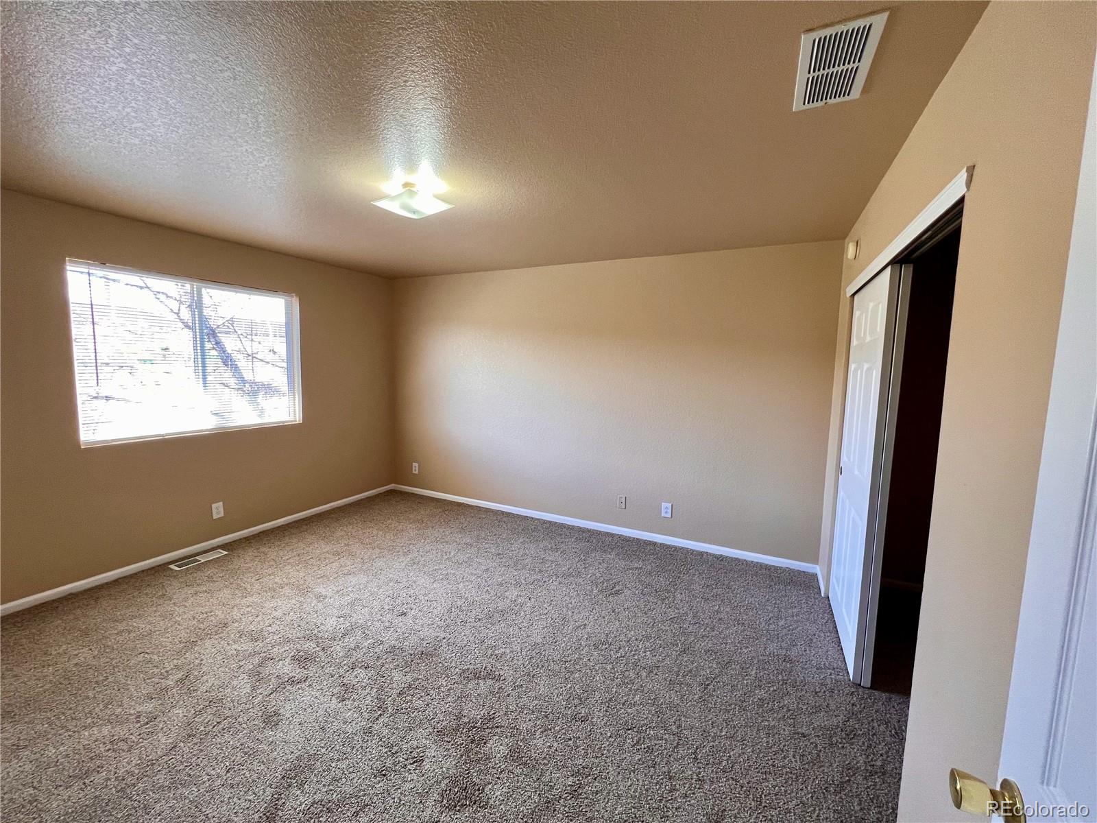 MLS Image #8 for 9311  welby road,denver, Colorado
