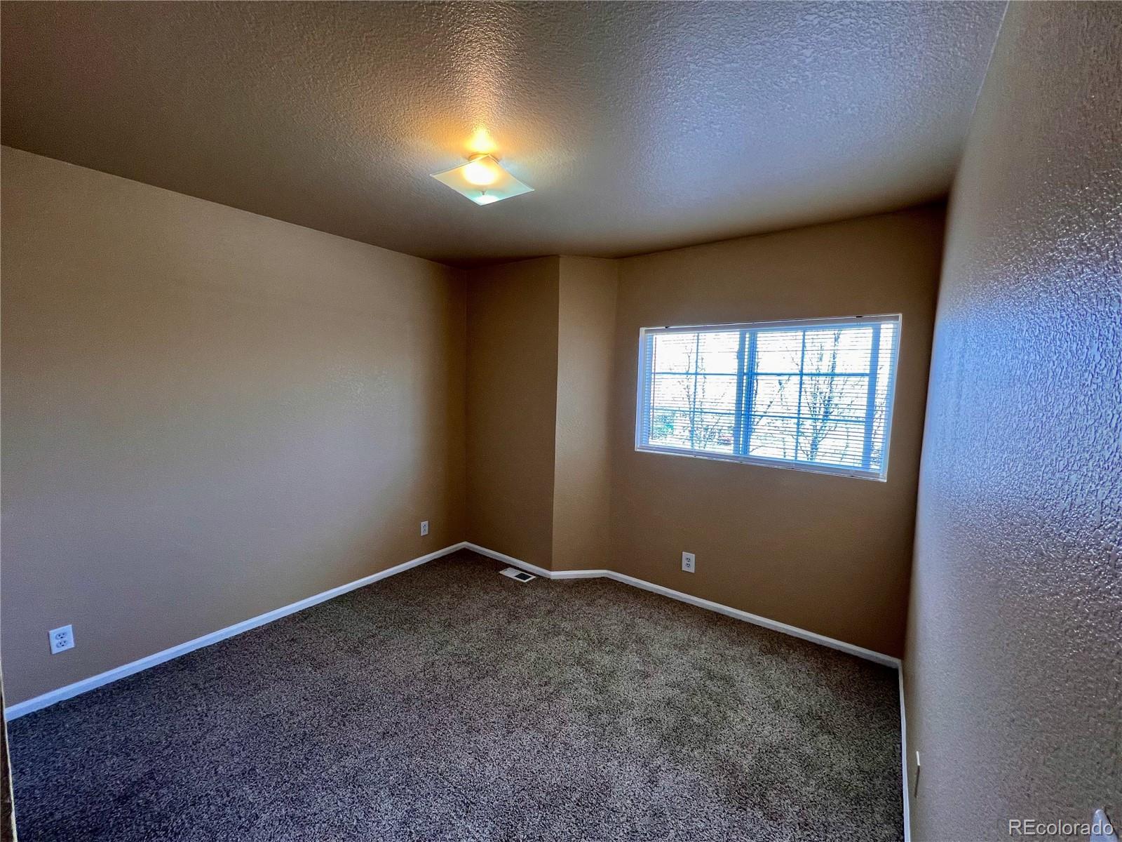 MLS Image #9 for 9311  welby road,denver, Colorado