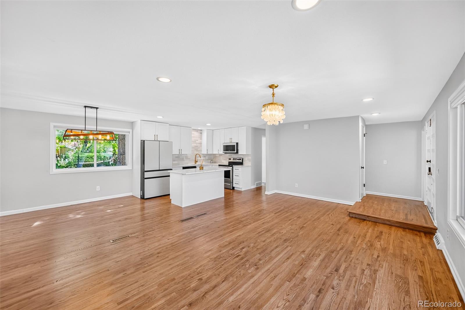 MLS Image #4 for 2628 s allison street,denver, Colorado