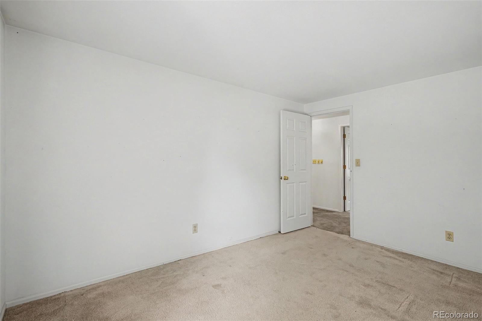 MLS Image #24 for 6130 e briarwood circle,englewood, Colorado
