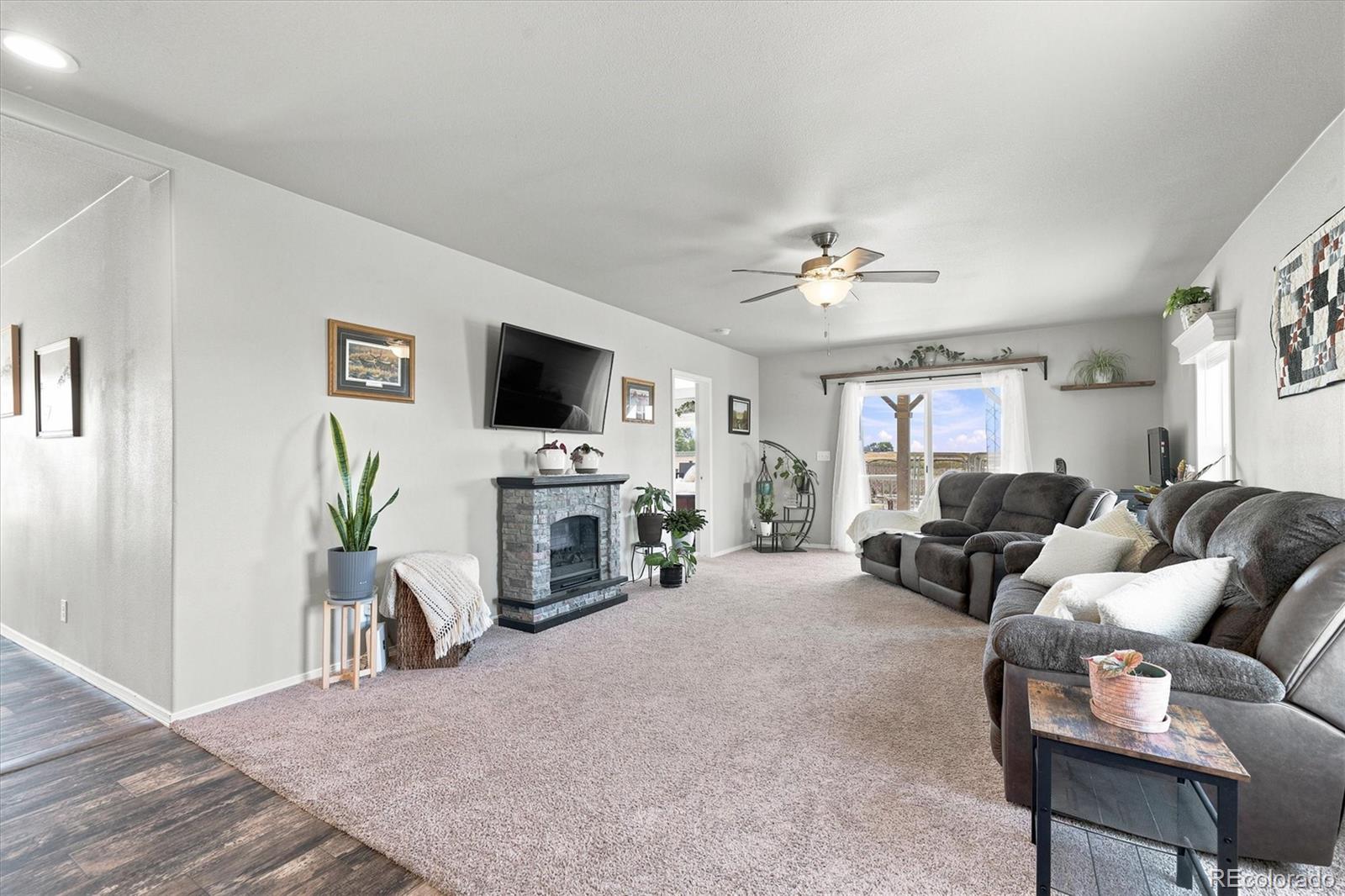 MLS Image #8 for 12125  county road w.5 ,weldona, Colorado