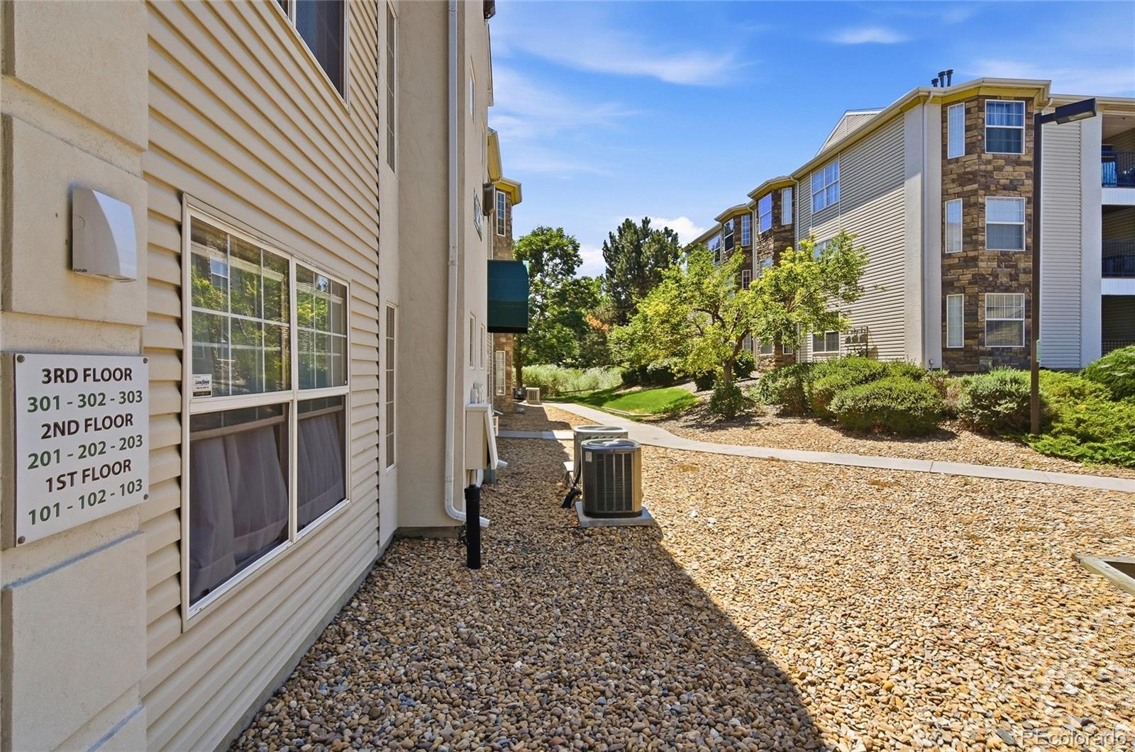 MLS Image #1 for 12118 w dorado place,littleton, Colorado