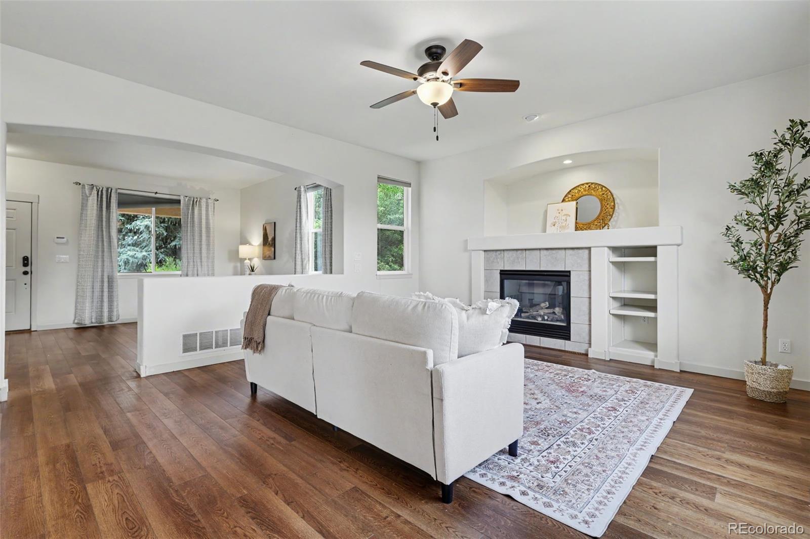 MLS Image #5 for 9630  hollyleaf court,colorado springs, Colorado
