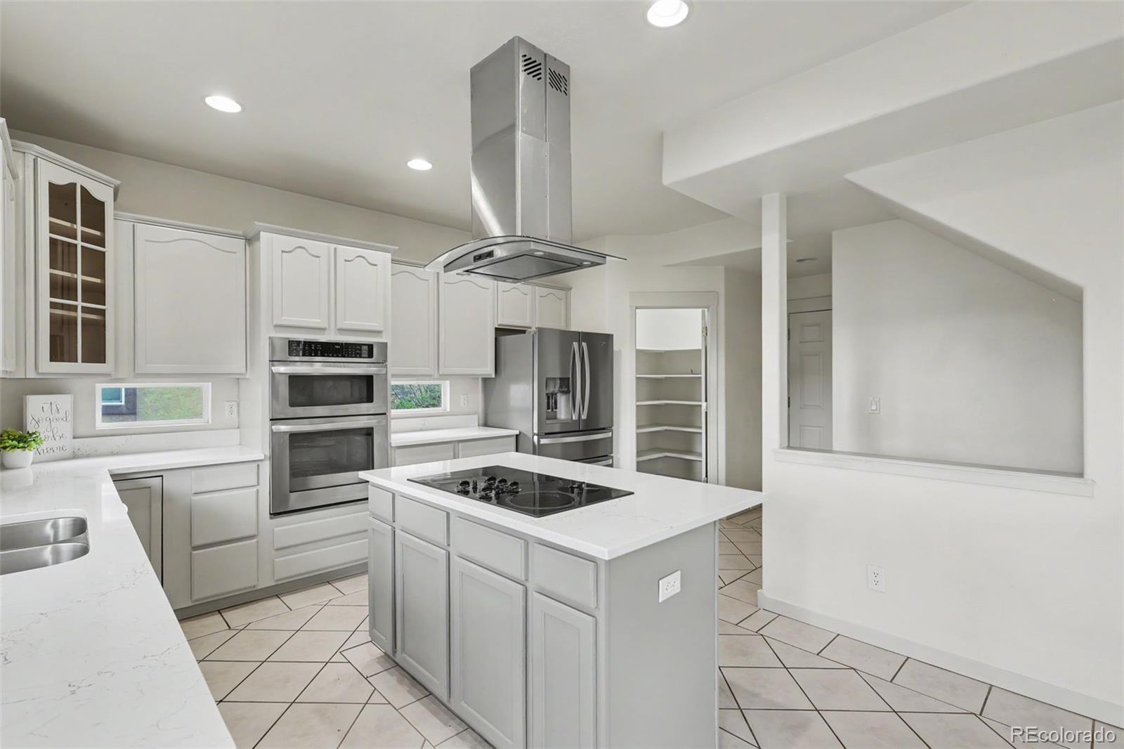 MLS Image #9 for 9630  hollyleaf court,colorado springs, Colorado