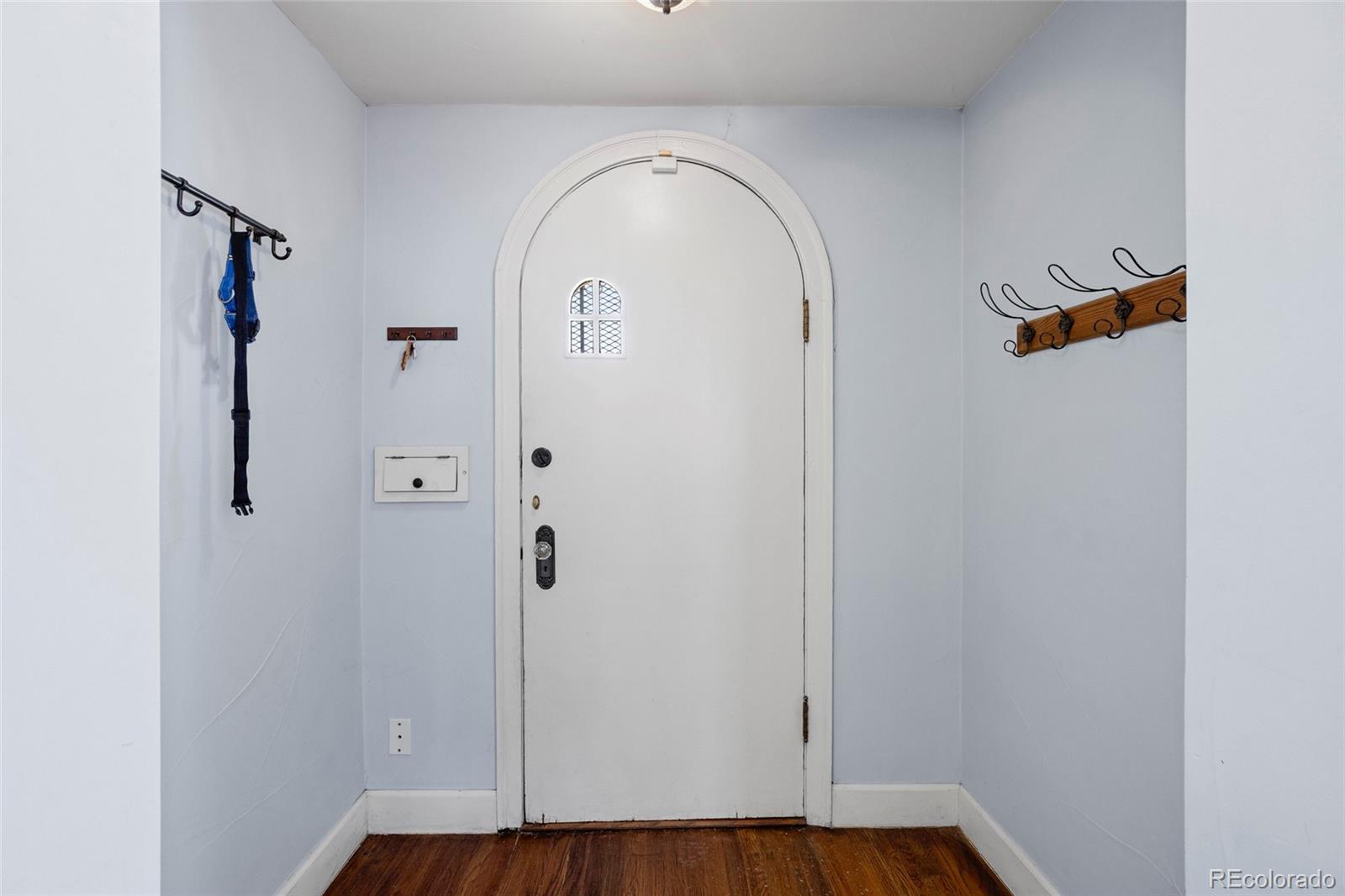 MLS Image #13 for 695 s dale court,denver, Colorado