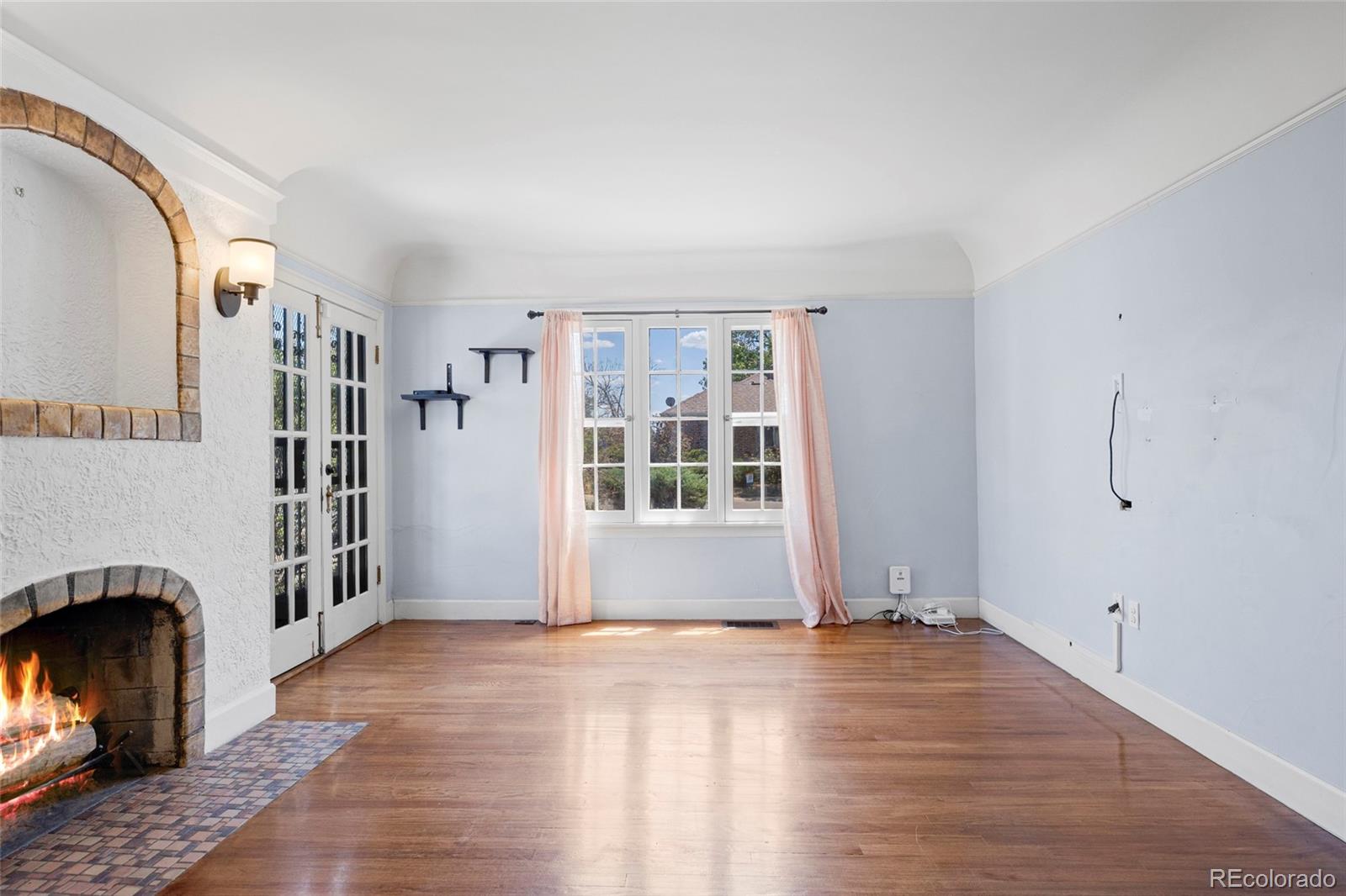 MLS Image #14 for 695 s dale court,denver, Colorado