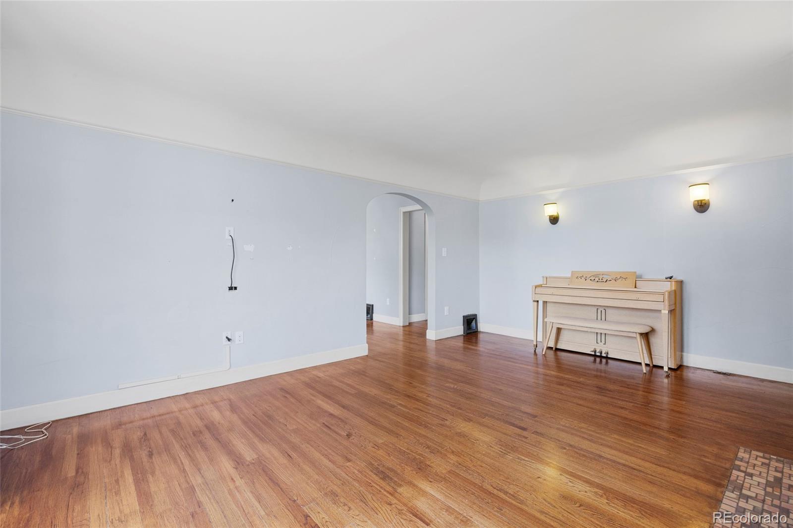 MLS Image #17 for 695 s dale court,denver, Colorado