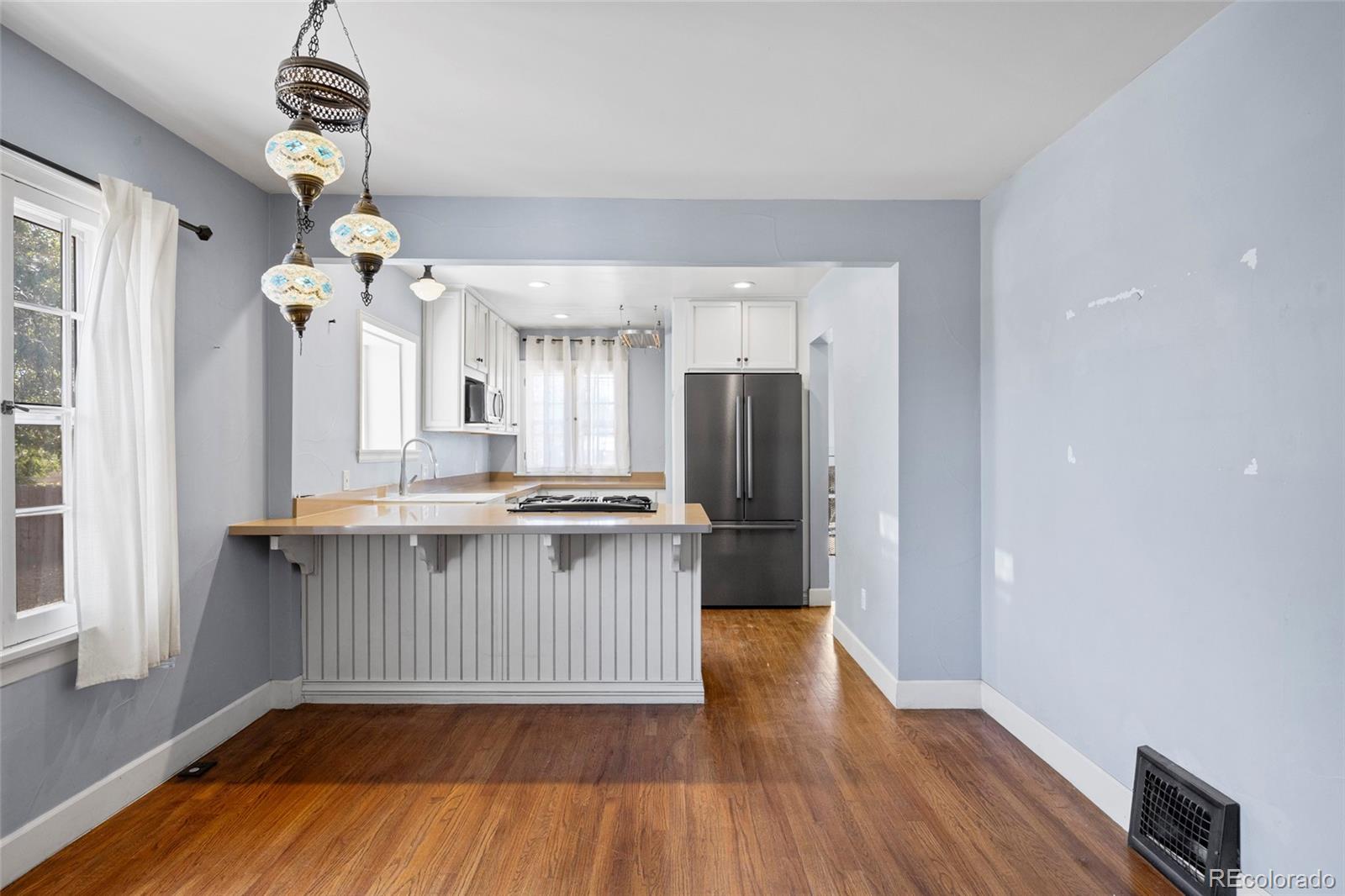 MLS Image #18 for 695 s dale court,denver, Colorado