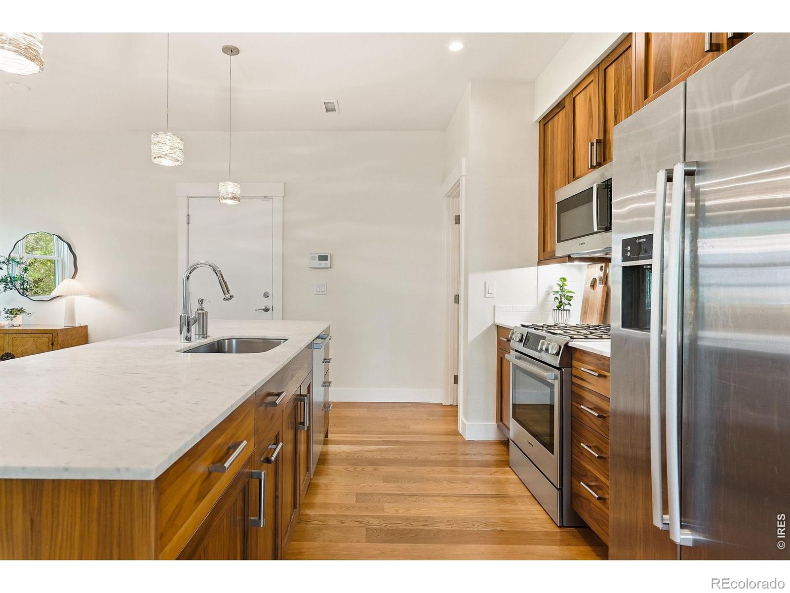 MLS Image #11 for 2056  walnut street,boulder, Colorado