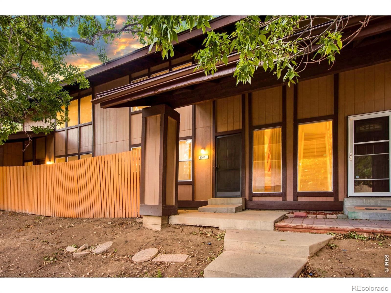 MLS Image #2 for 3747 s granby way,aurora, Colorado