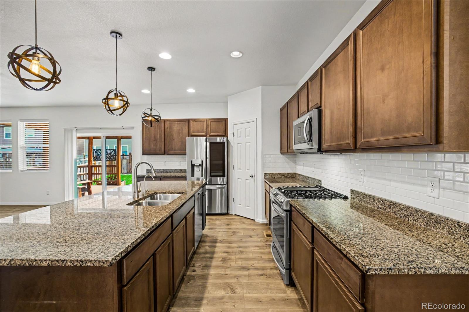 MLS Image #10 for 6532 n cathay street,denver, Colorado
