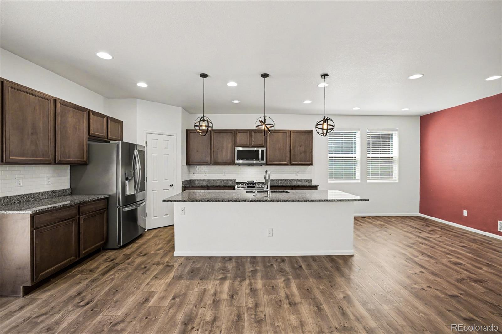 MLS Image #11 for 6532 n cathay street,denver, Colorado