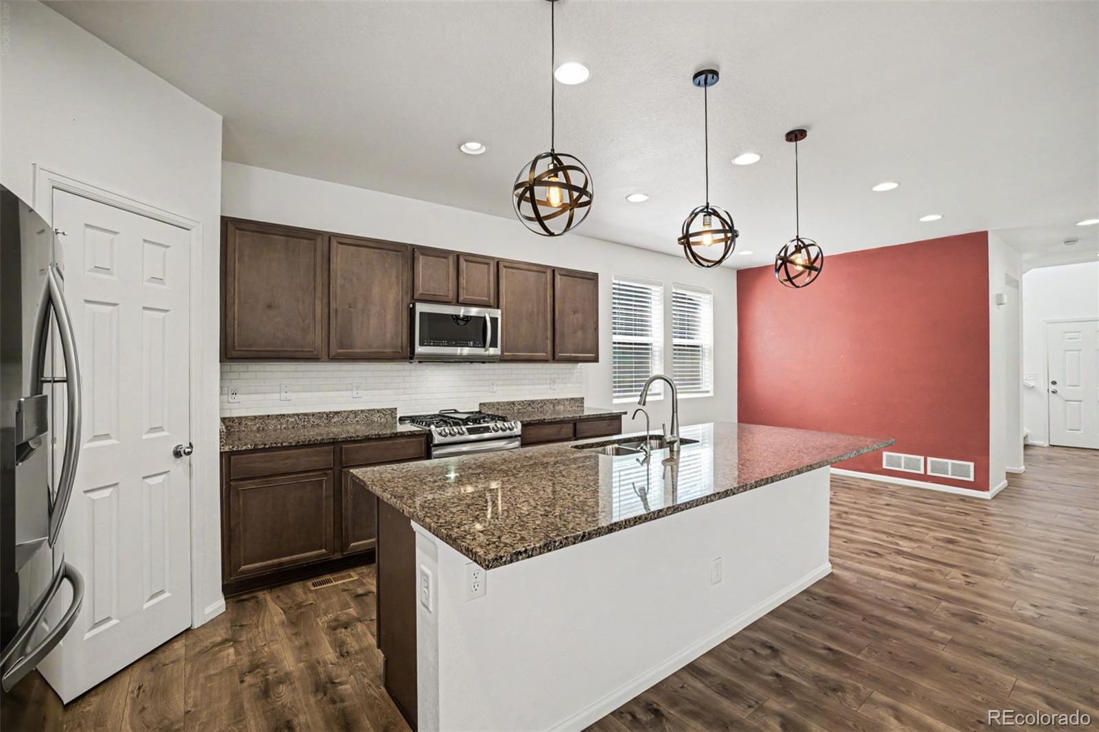 MLS Image #12 for 6532 n cathay street,denver, Colorado