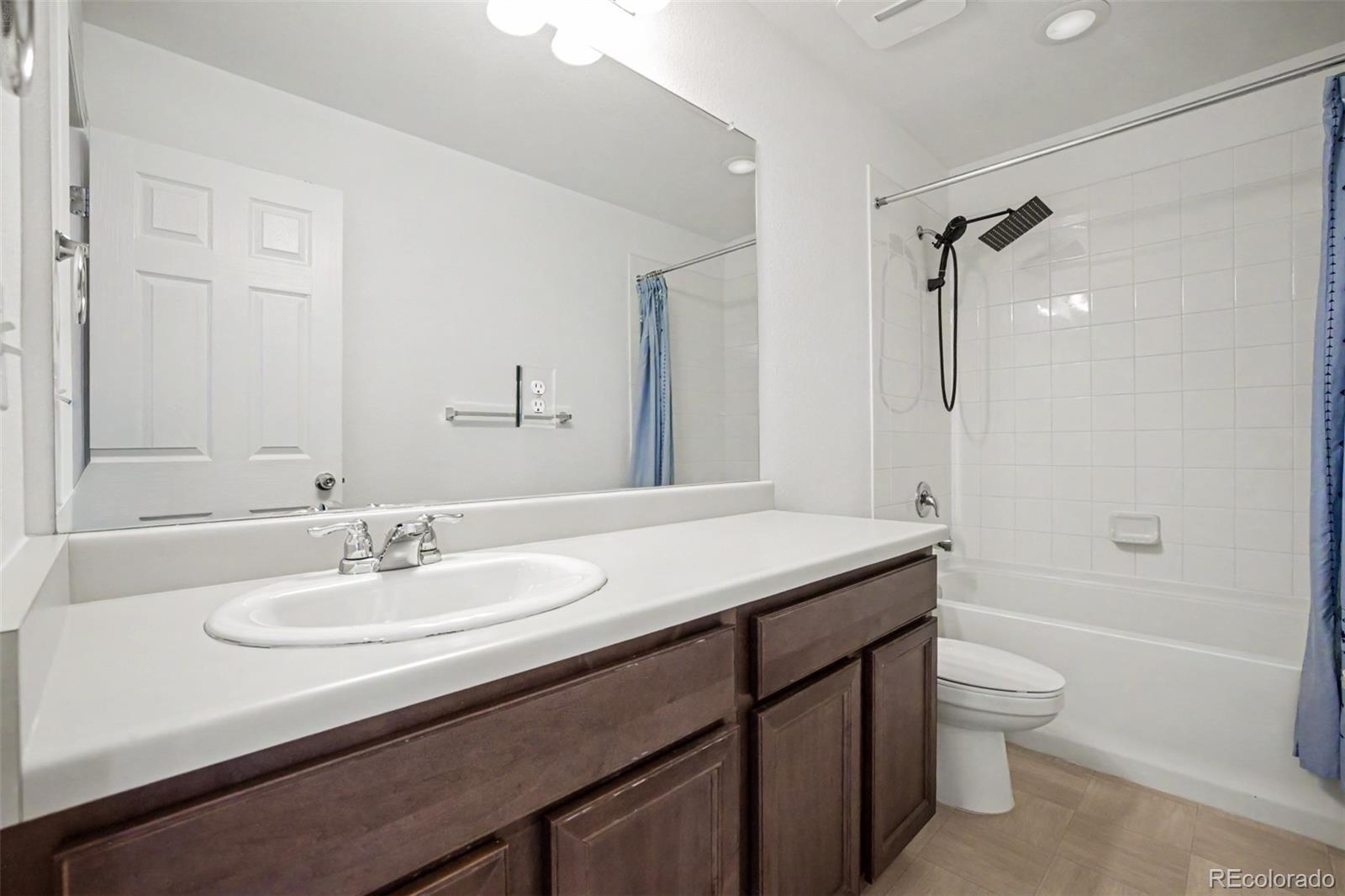 MLS Image #30 for 6532 n cathay street,denver, Colorado
