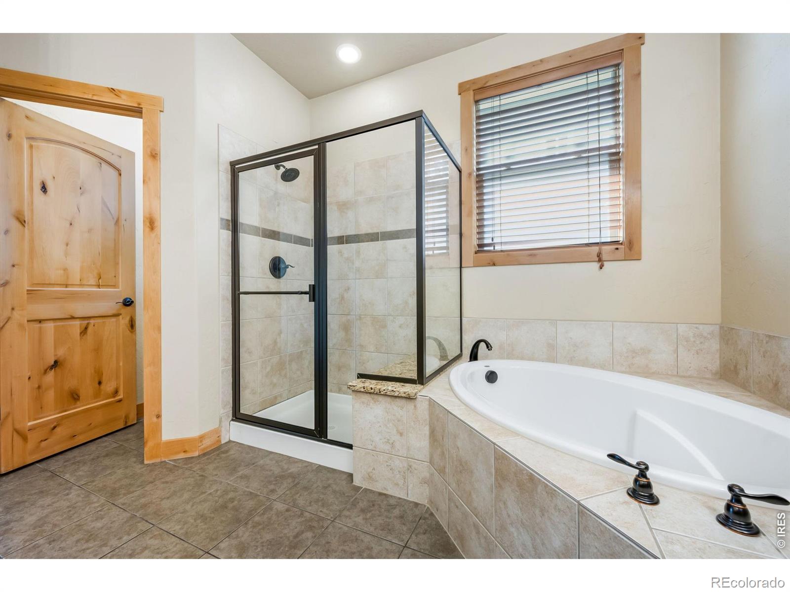 MLS Image #15 for 2984  ariel drive,loveland, Colorado