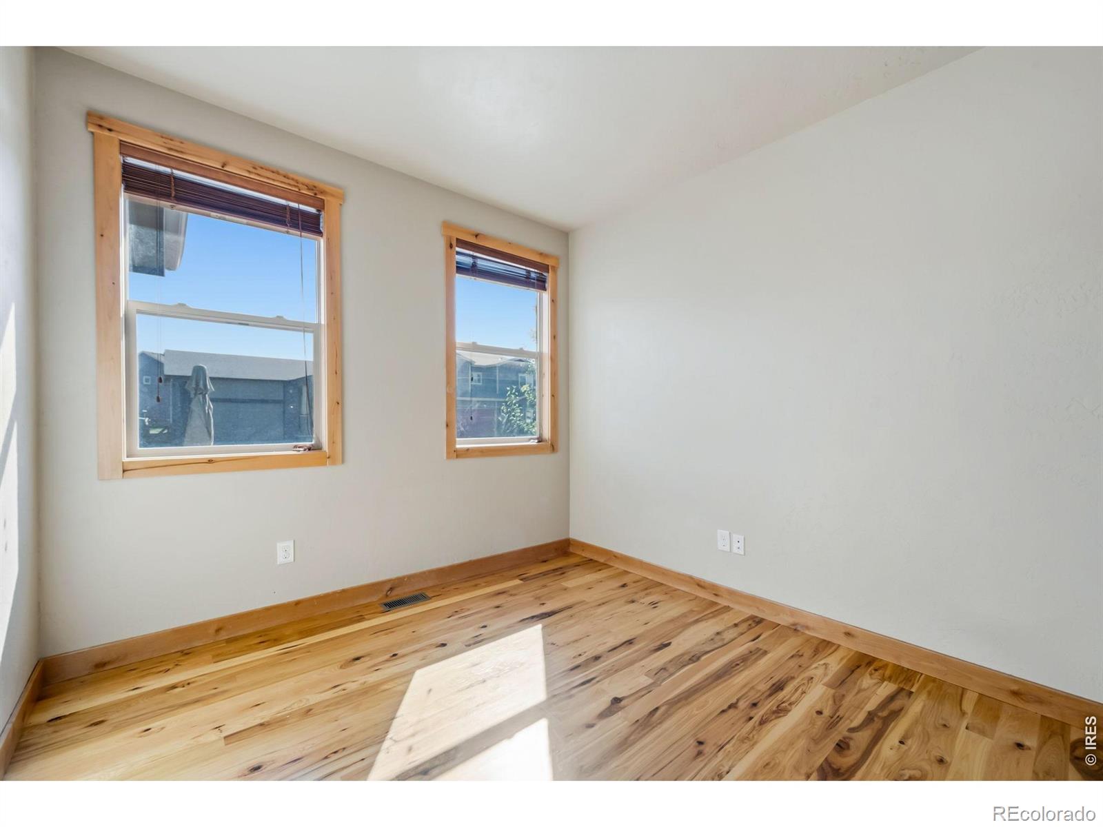 MLS Image #16 for 2984  ariel drive,loveland, Colorado