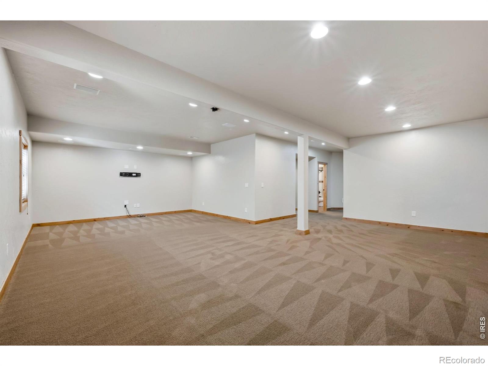 MLS Image #18 for 2984  ariel drive,loveland, Colorado