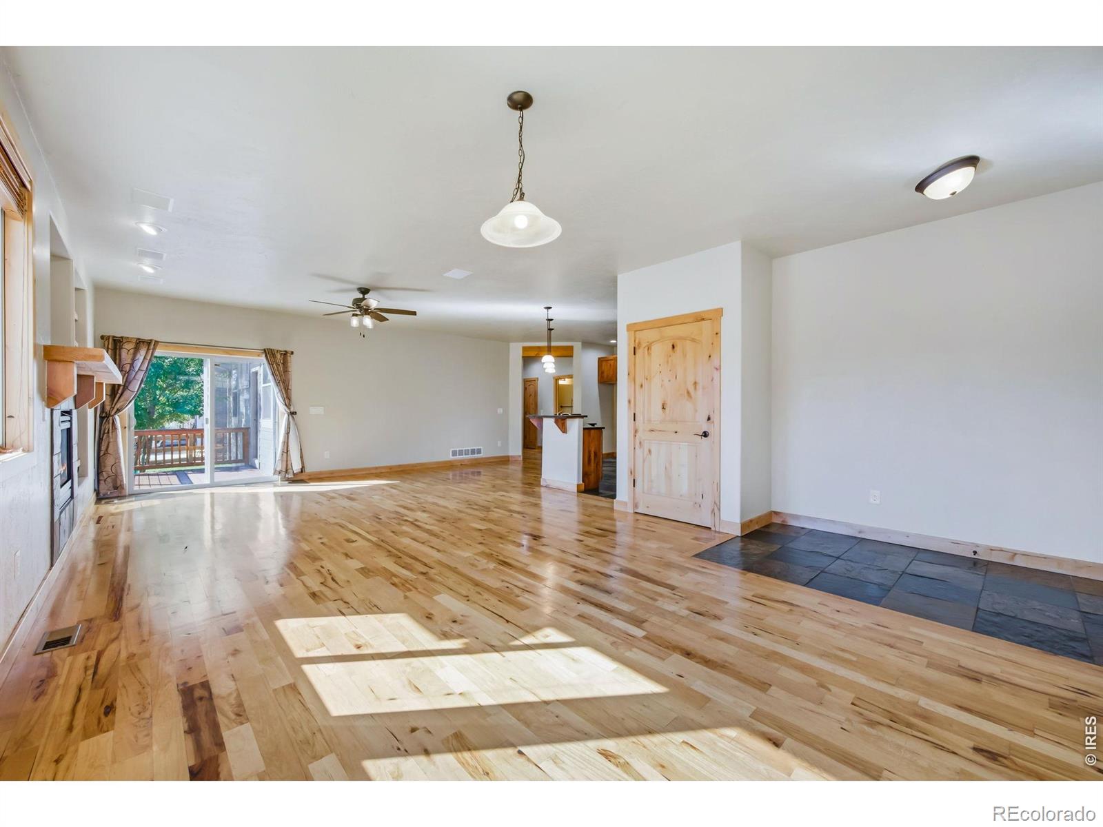 MLS Image #4 for 2984  ariel drive,loveland, Colorado