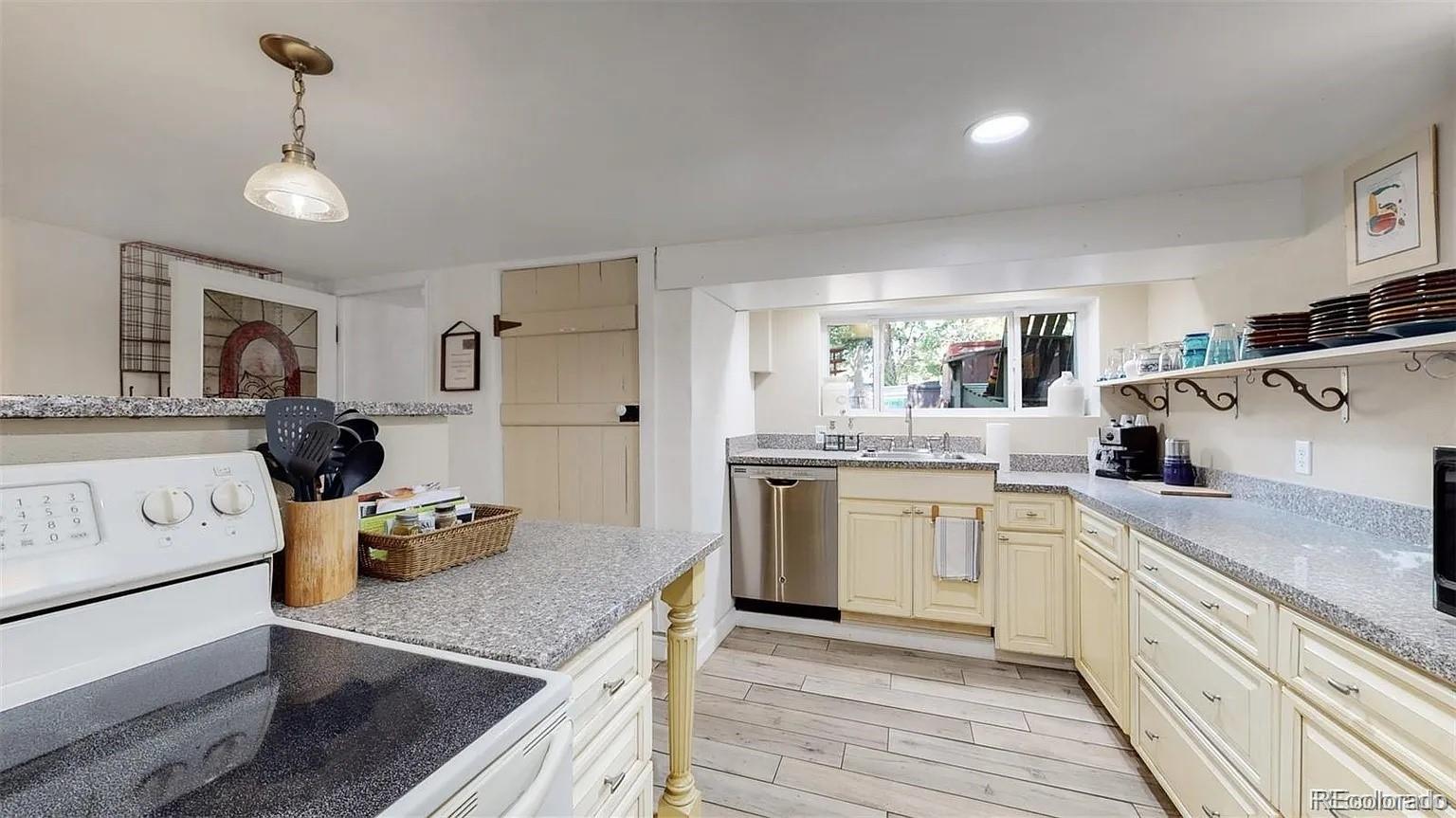 MLS Image #19 for 500  15th street,golden, Colorado
