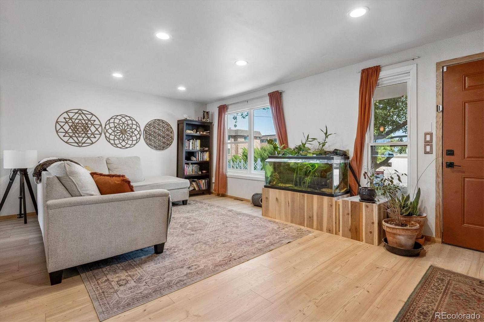 MLS Image #3 for 3550 w mountain road,englewood, Colorado