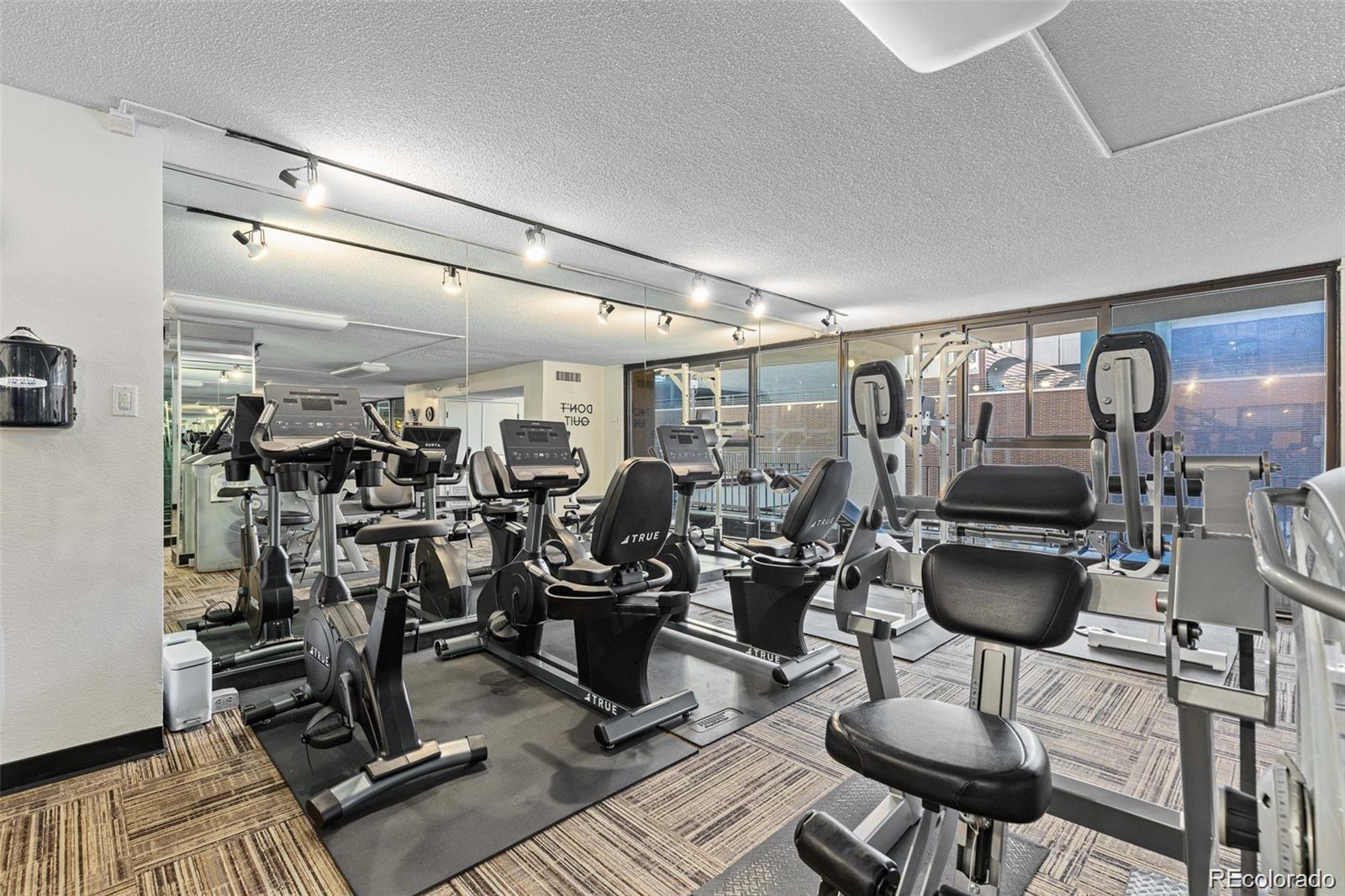 MLS Image #21 for 1020  15th street,denver, Colorado