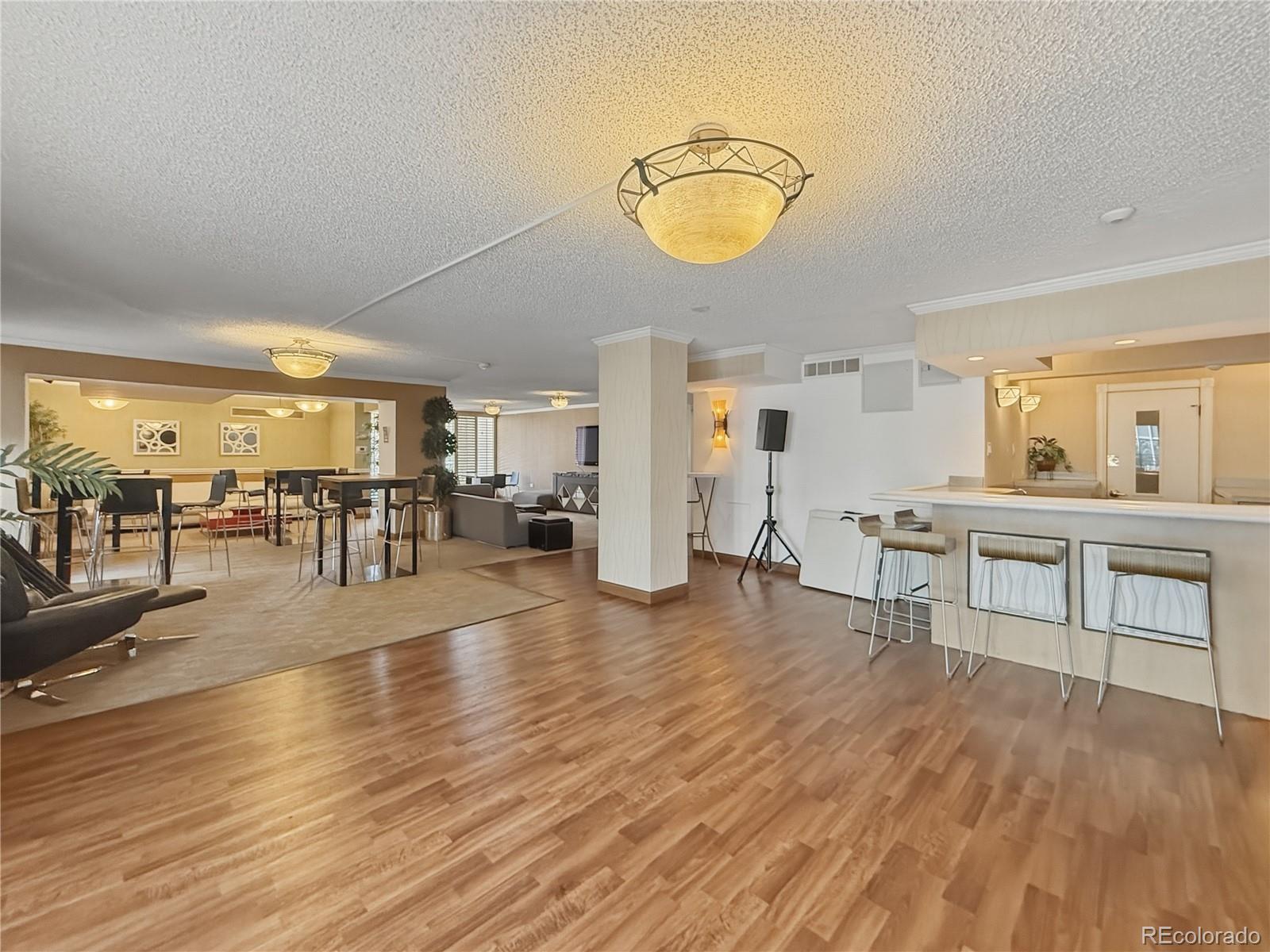 MLS Image #24 for 1020  15th street,denver, Colorado