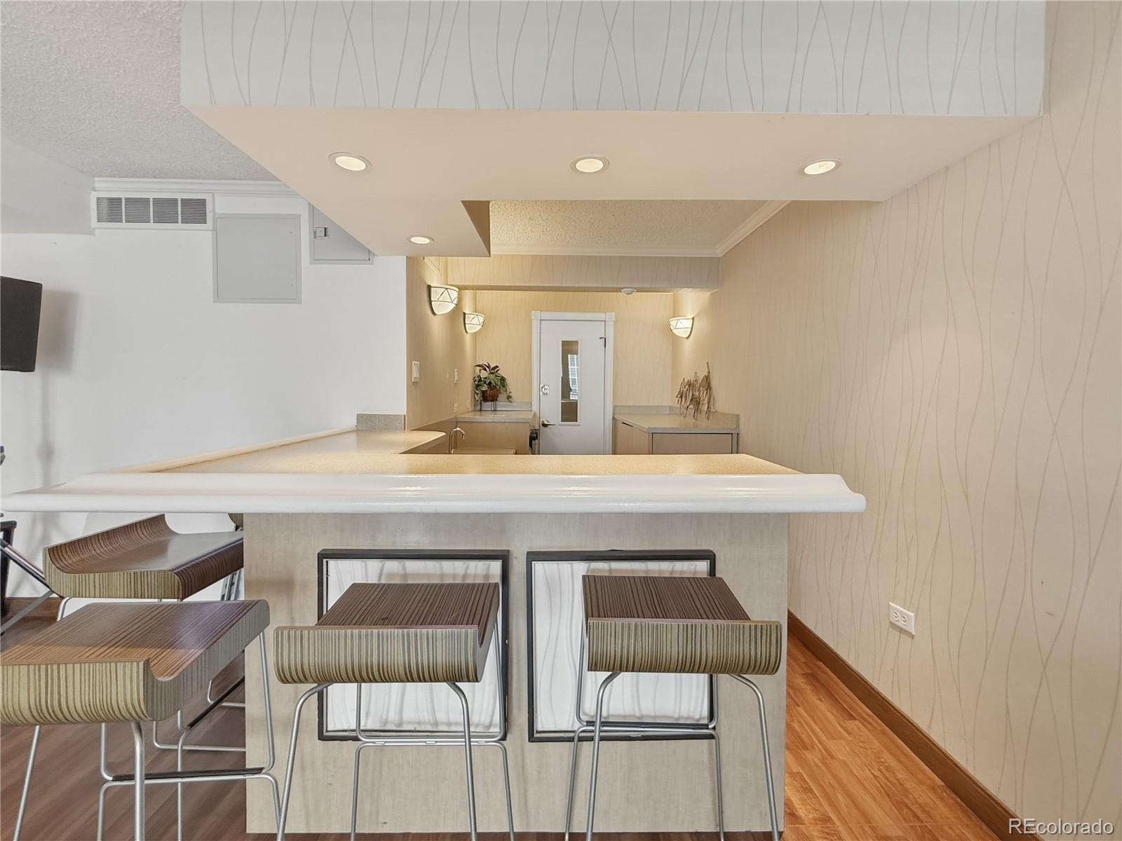 MLS Image #25 for 1020  15th street,denver, Colorado