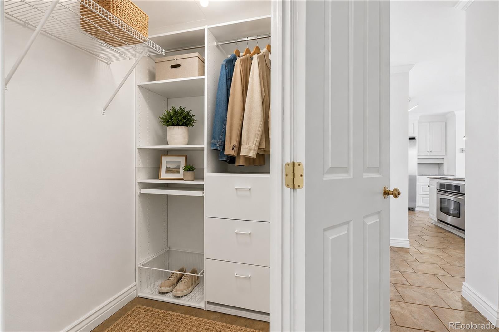 MLS Image #5 for 1020  15th street,denver, Colorado