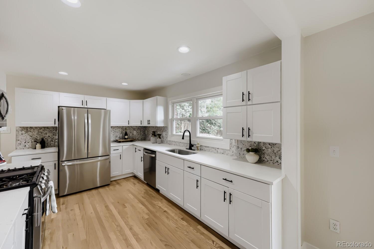 MLS Image #5 for 2764 s raleigh street,denver, Colorado