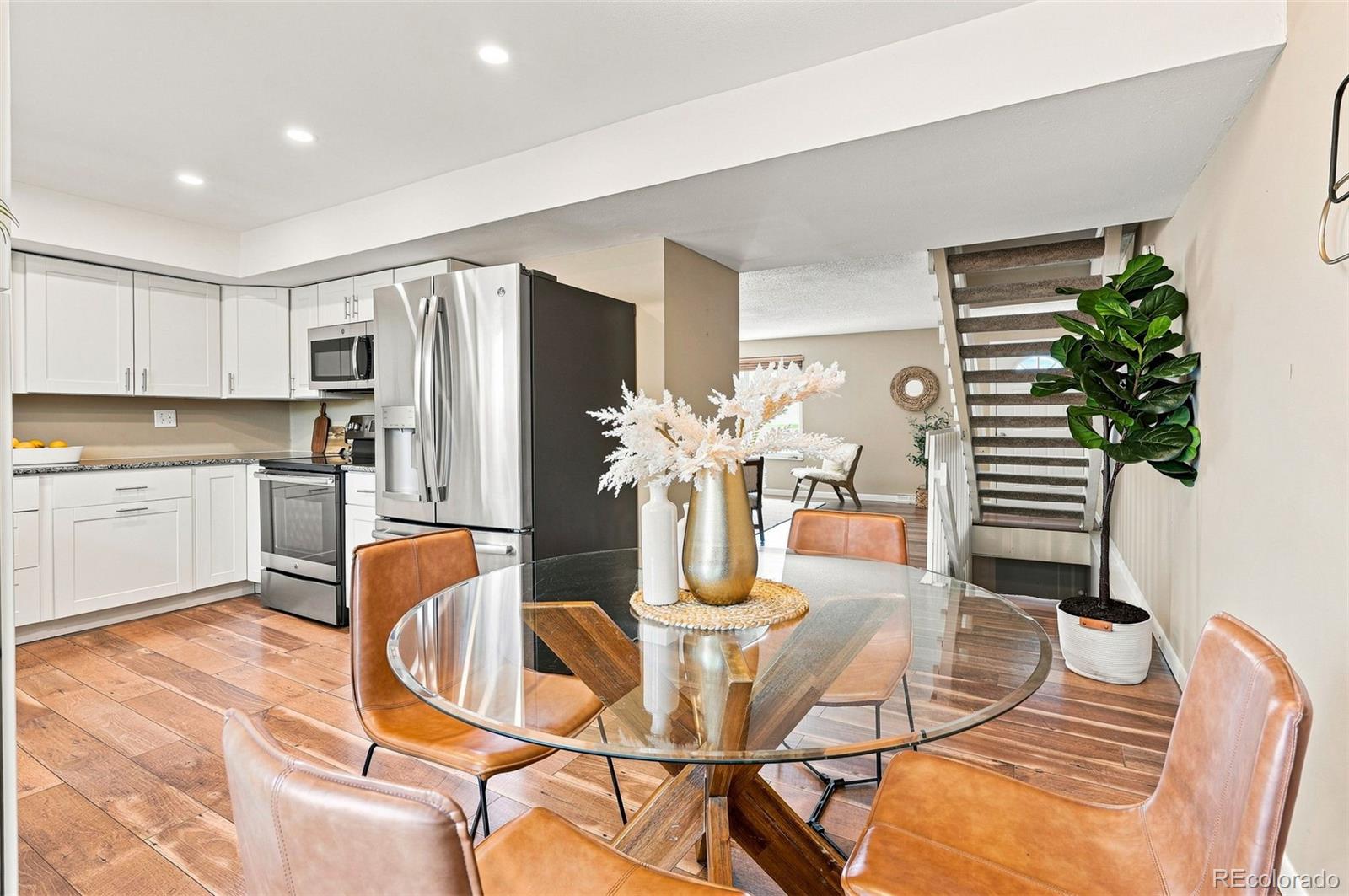 MLS Image #14 for 4268 e maplewood way,littleton, Colorado