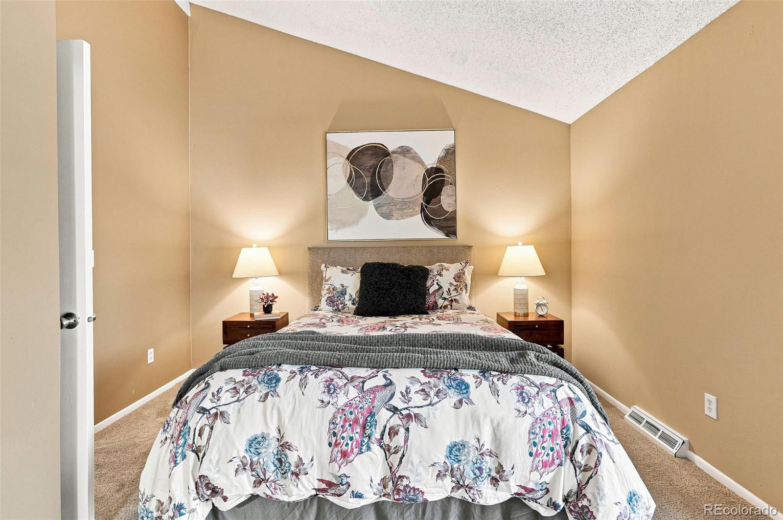 MLS Image #19 for 4268 e maplewood way,littleton, Colorado